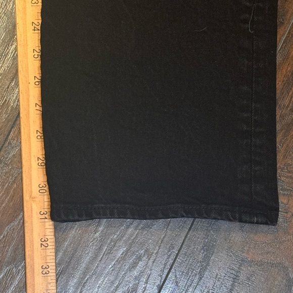 Men's Levis Jeans 501 Original Fit Size 42x32 Black Dark Wash - Picture 3 of 8